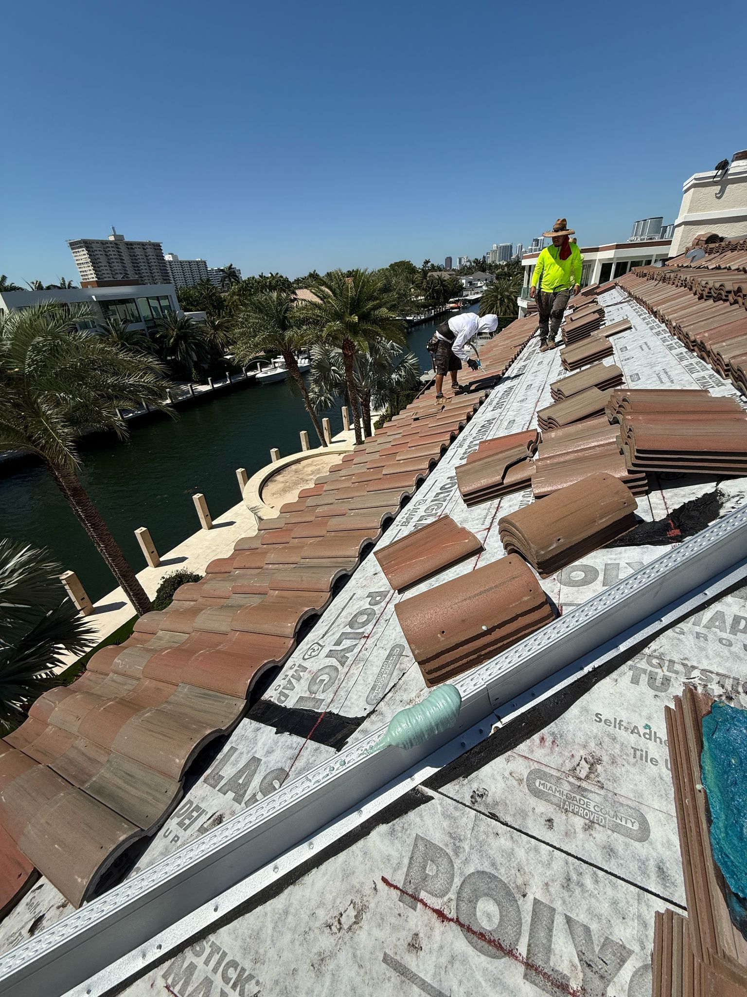 Roofing services by Top Construction and Roofing South Florida (17)
