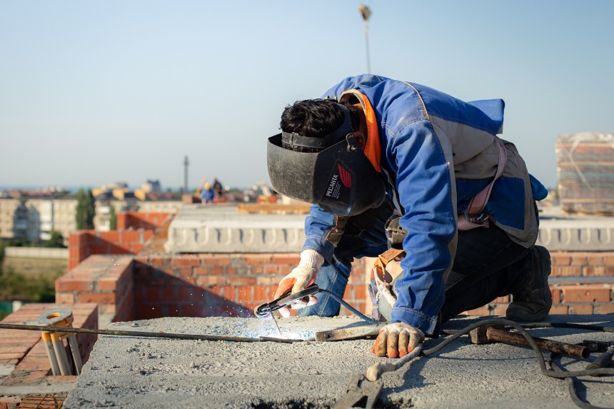 Emergency Roof Repair in Coral Springs