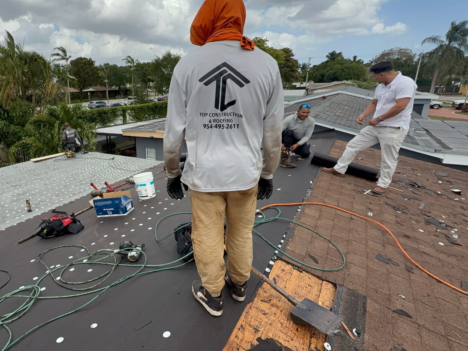 Top construction and roofing new roof installation (2)